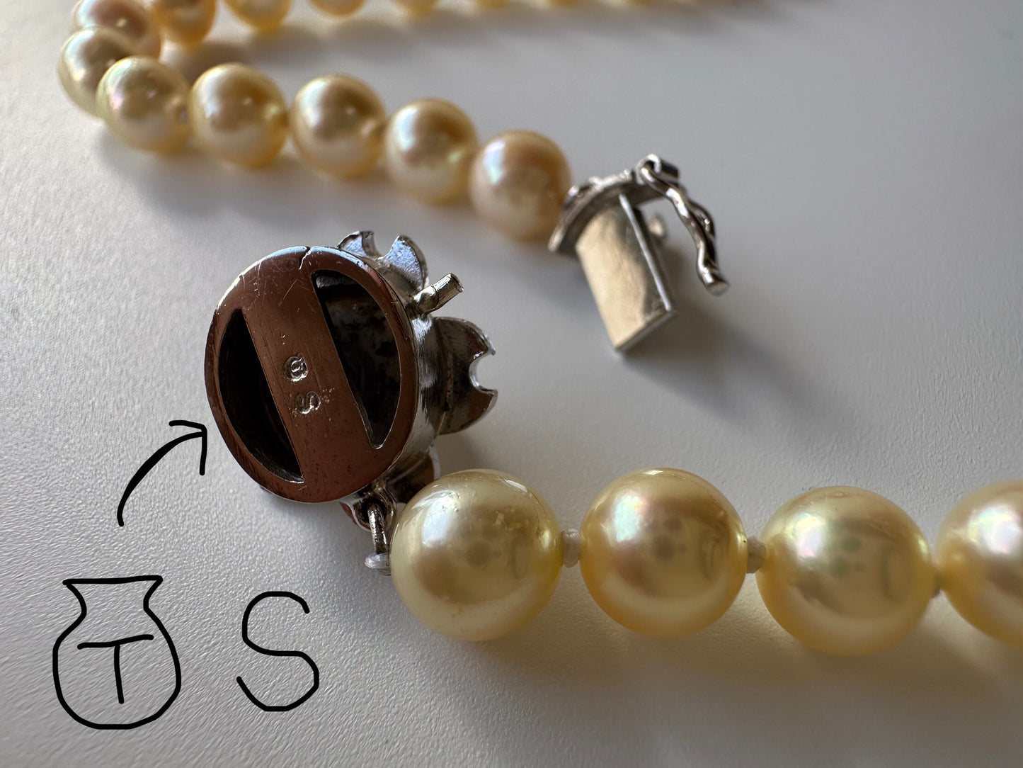 Collector’s item 1970 Osaka Expo Tasaki vintage Akoya pearl necklace