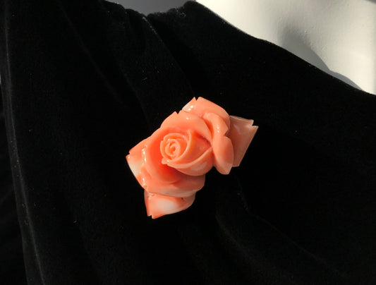 Collectors item Natural Angel Skin pink carved Momo coral rose vintage brooch
