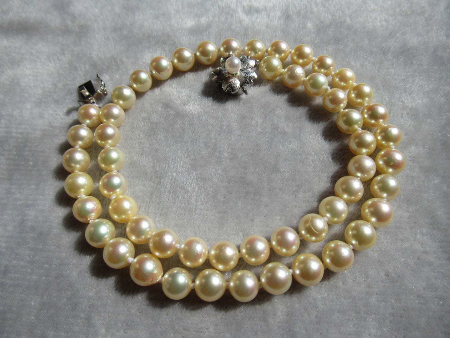 Collector’s item 1970 Osaka Expo Tasaki vintage Akoya pearl necklace