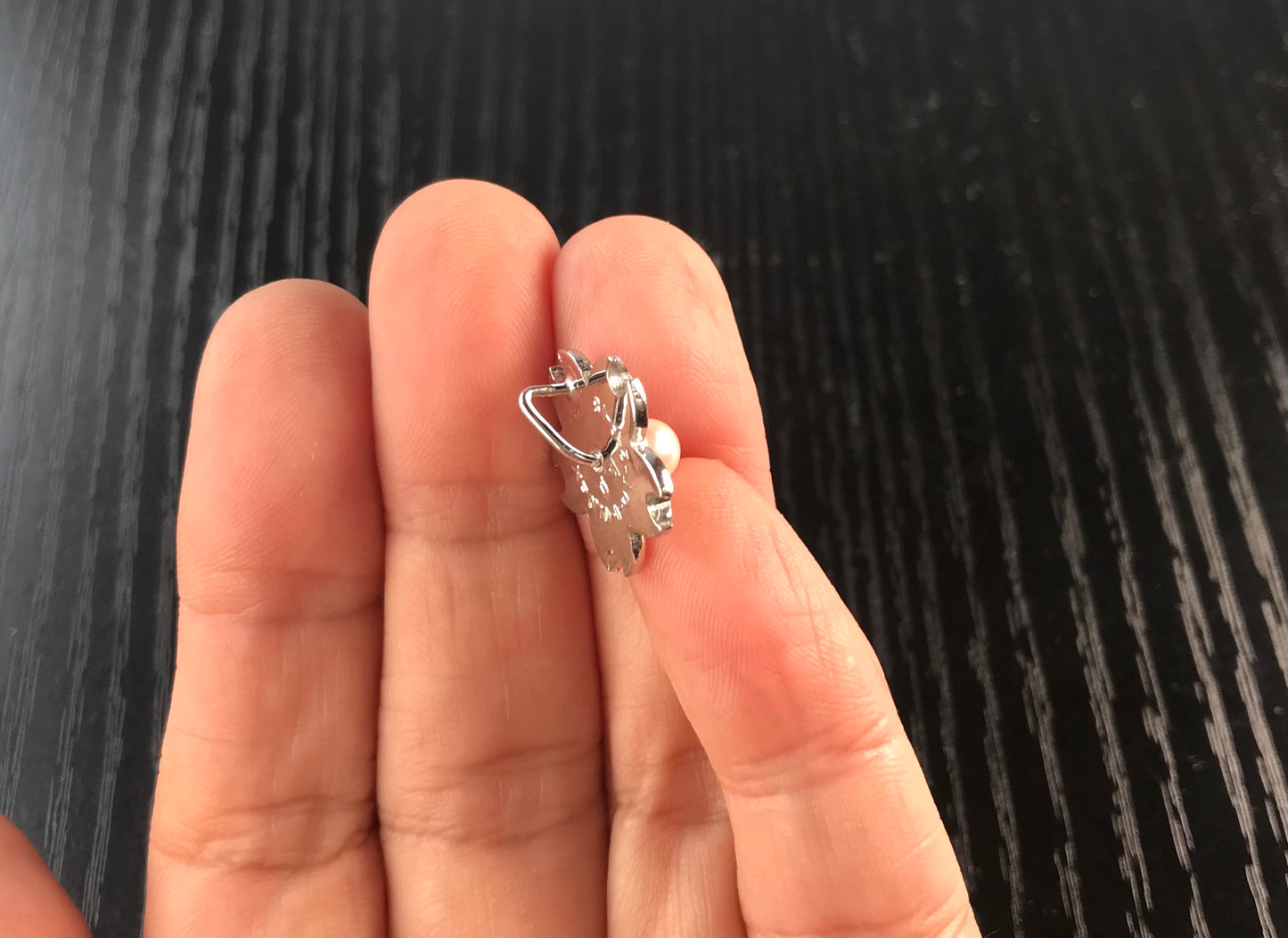 Collector’s item 1970 Osaka Expo TASAKI vintage Akoya pearl pendant