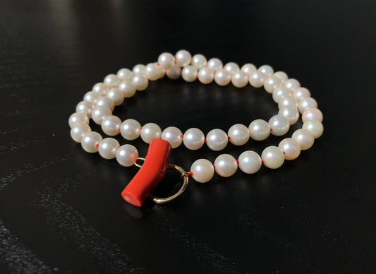 K18 Akoya pearl necklace with Momo coral bar