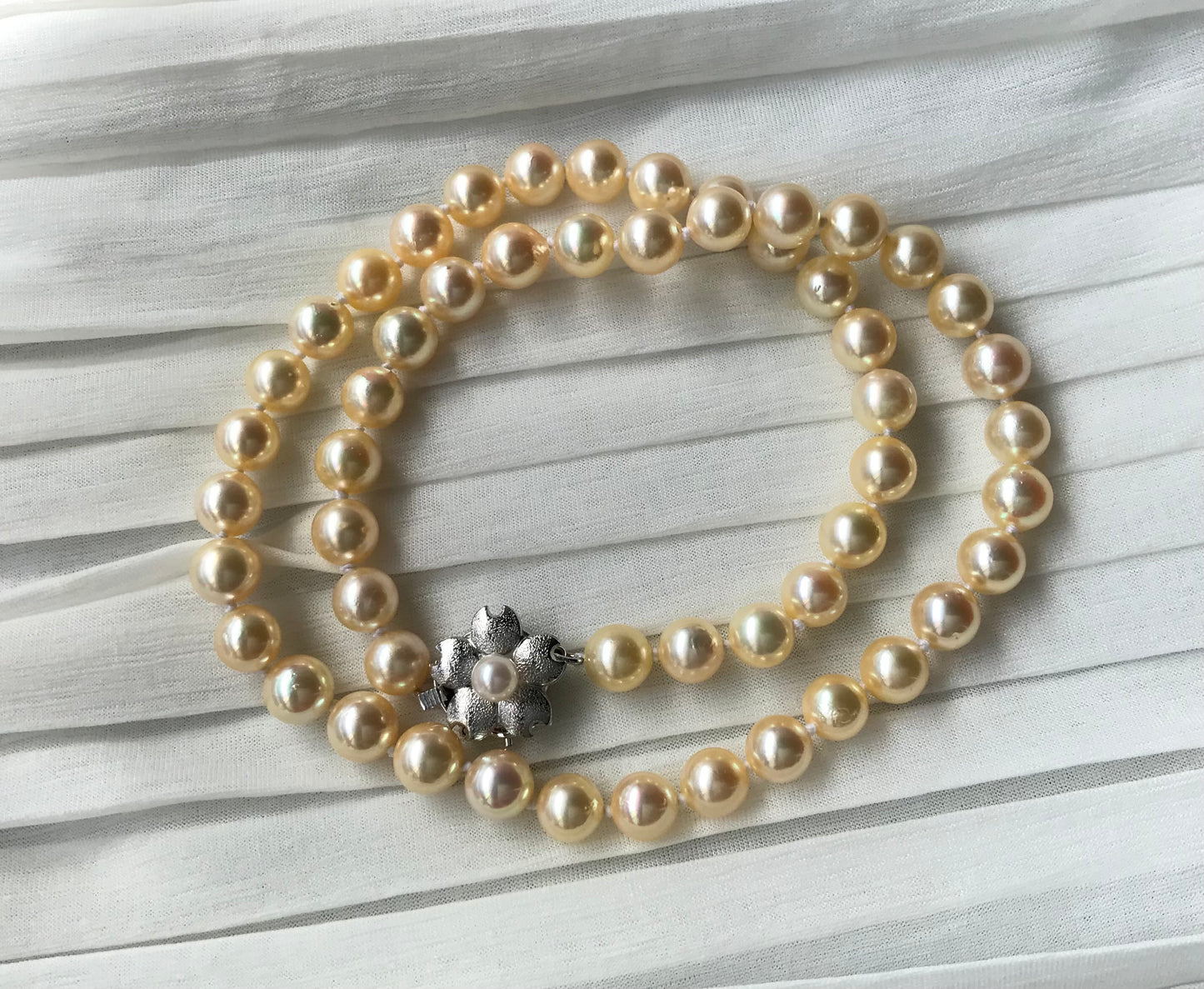 Collector’s item 1970 Osaka Expo Tasaki vintage Akoya pearl necklace