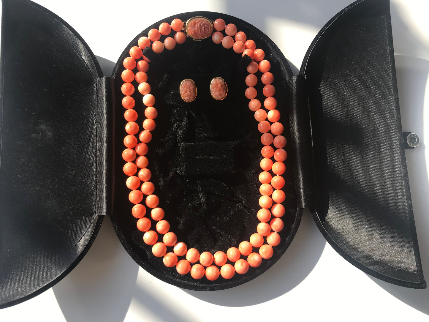 K18 Pink coral two strand vintage necklace and earrings set