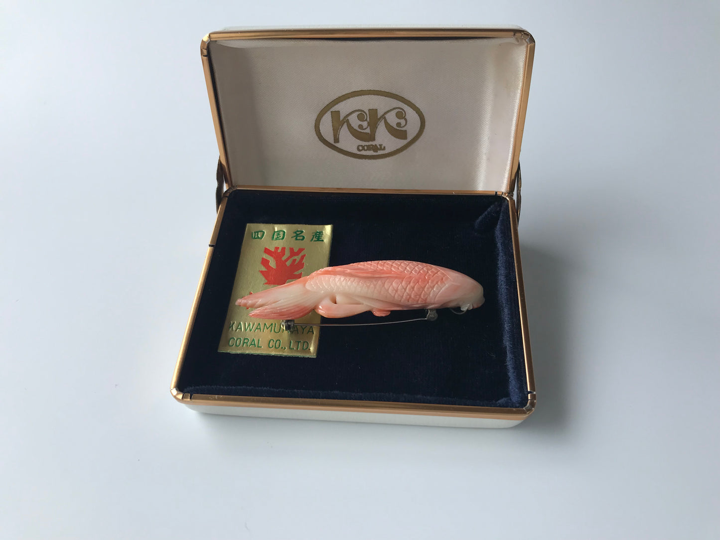 Extra large Nishiki-goi (carp) natural pink carved coral vintage brooch/pendant