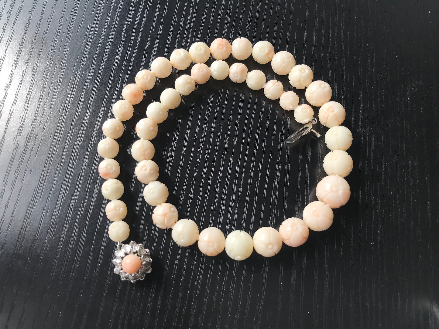 Large 13mm carved cherry blossom coral vintage necklace