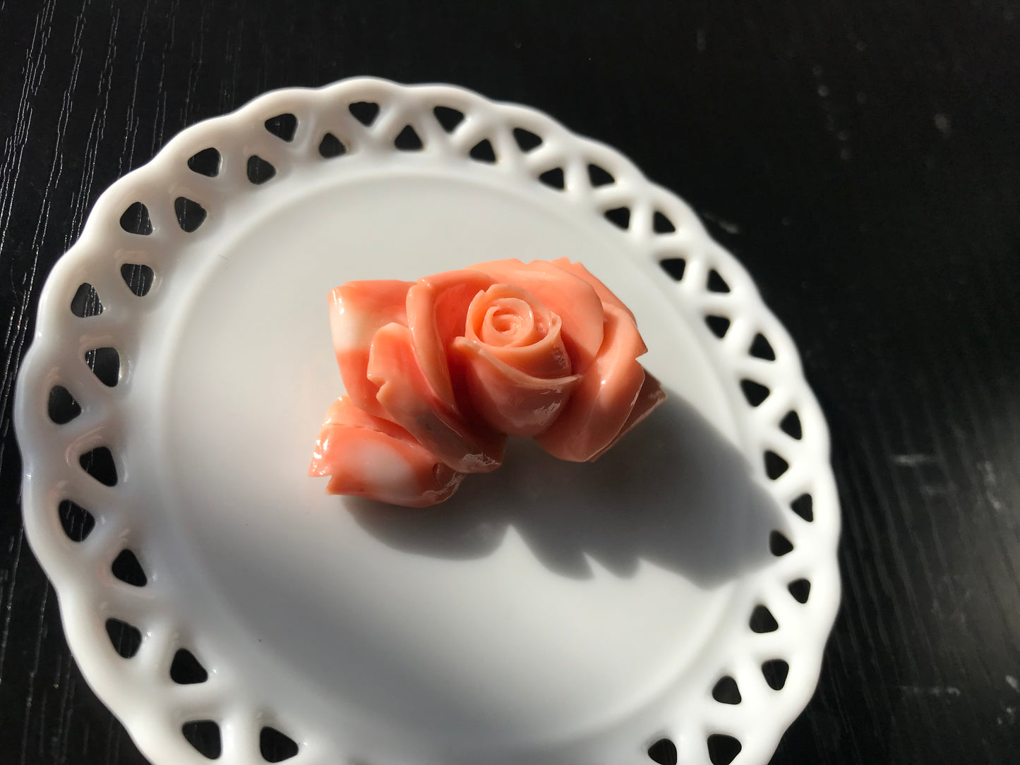 Collectors item Natural Angel Skin pink carved Momo coral rose vintage brooch