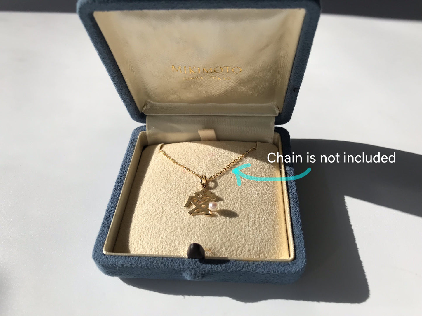 Mikimoto 14K gold vintage pendant top