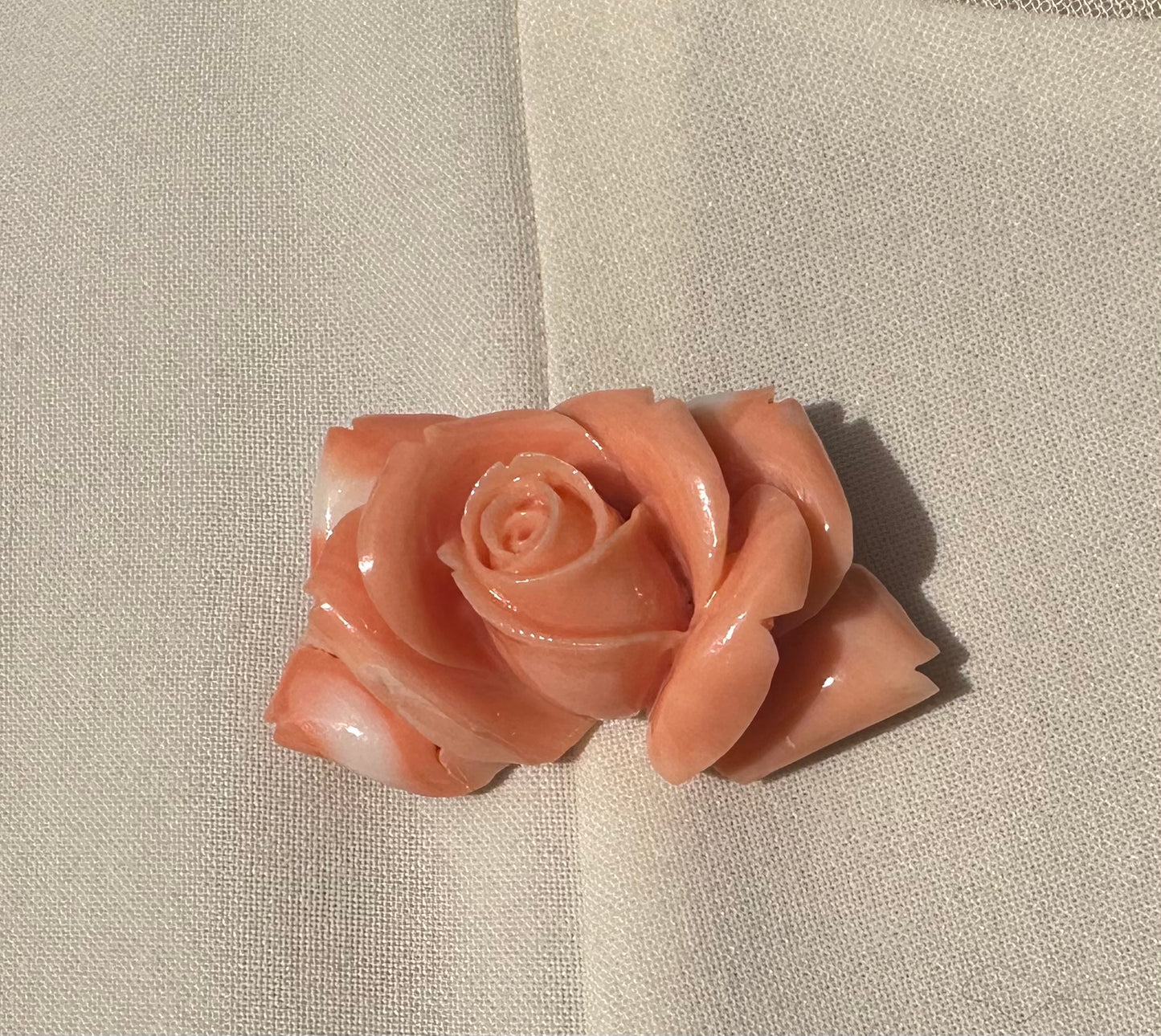 Collectors item Natural Angel Skin pink carved Momo coral rose vintage brooch