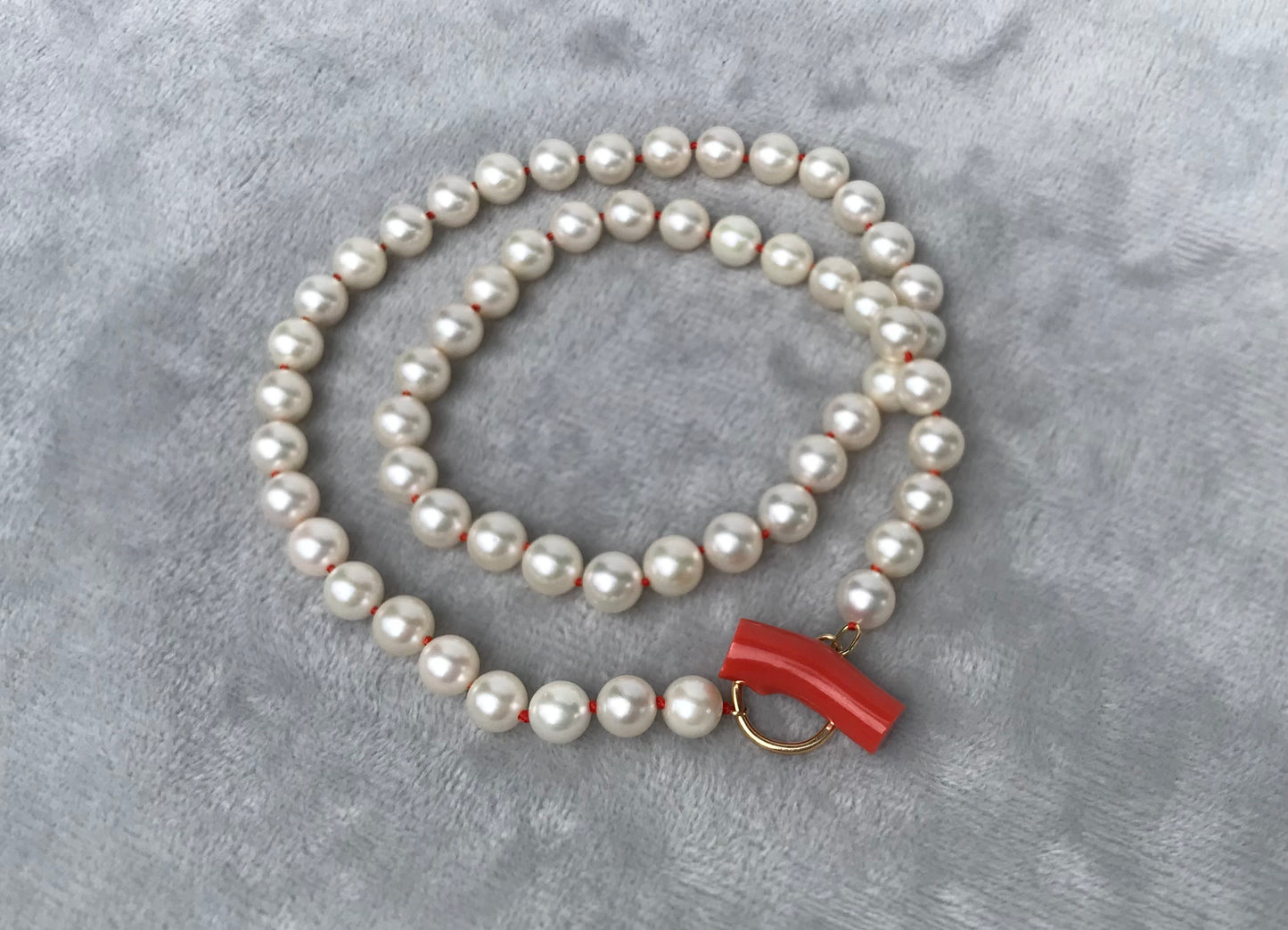 K18 Akoya pearl necklace with Momo coral bar