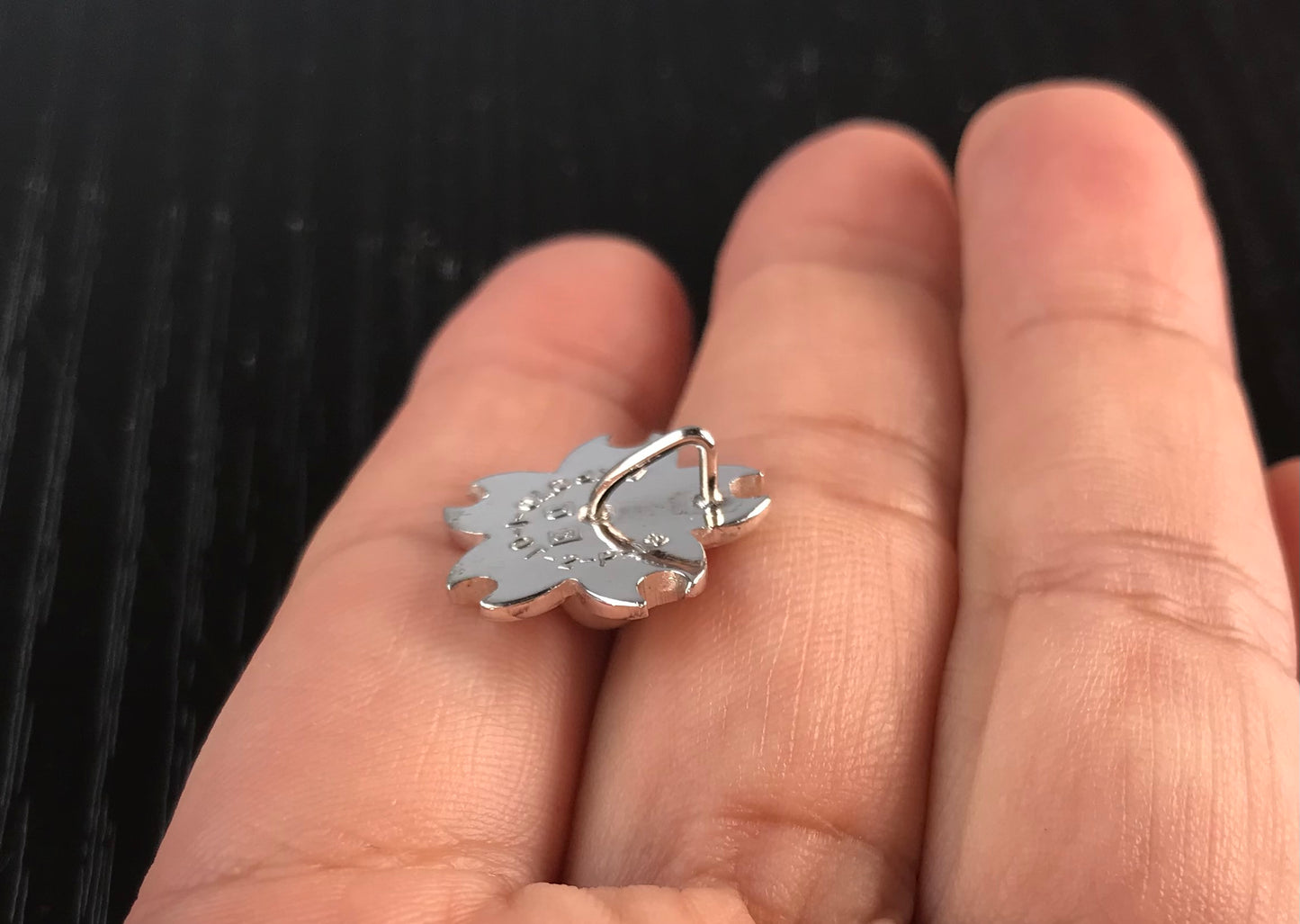 Collector’s item 1970 Osaka Expo TASAKI vintage Akoya pearl pendant