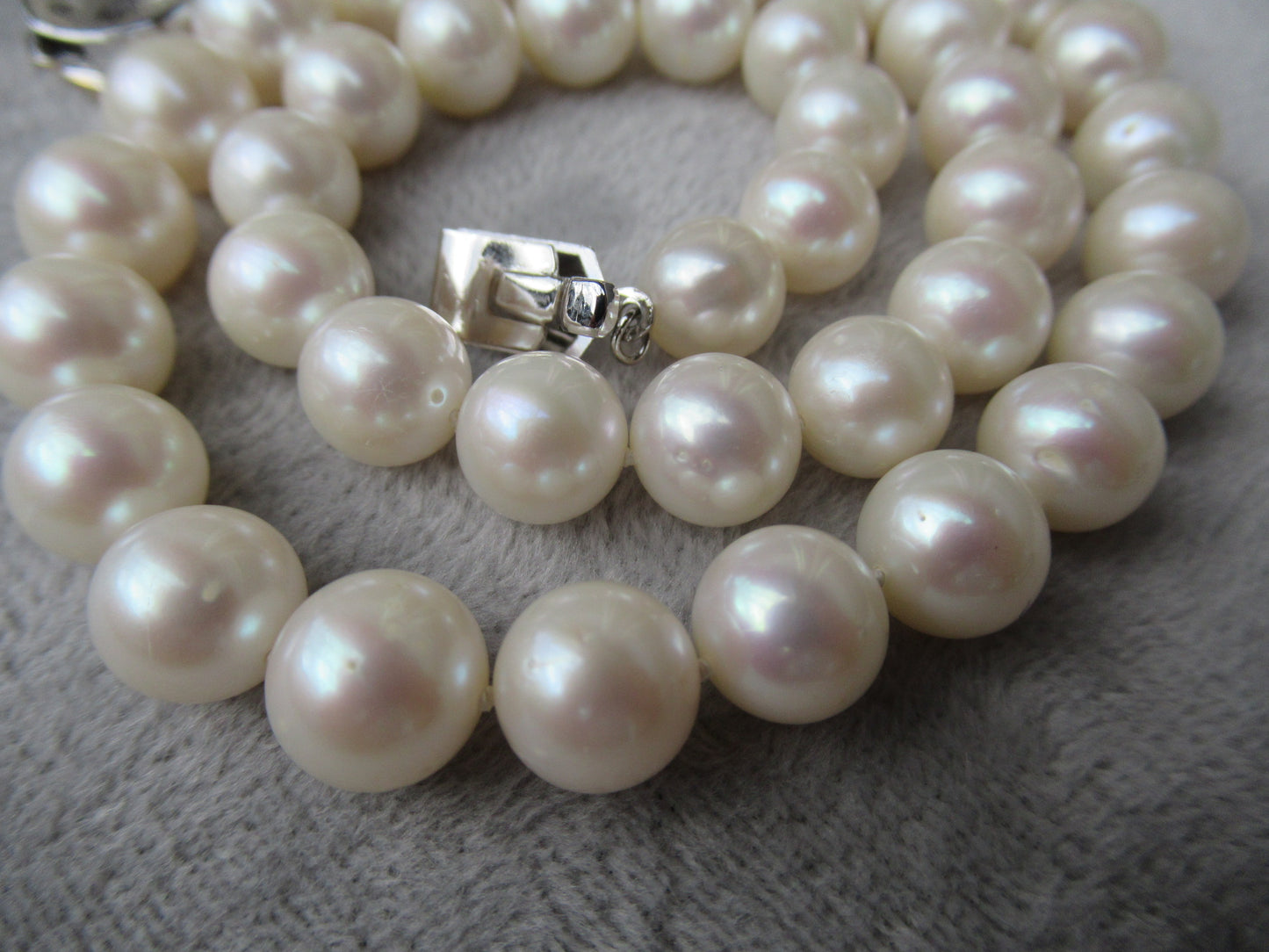 9-10mm Japanese freshwater pearl vintage necklace