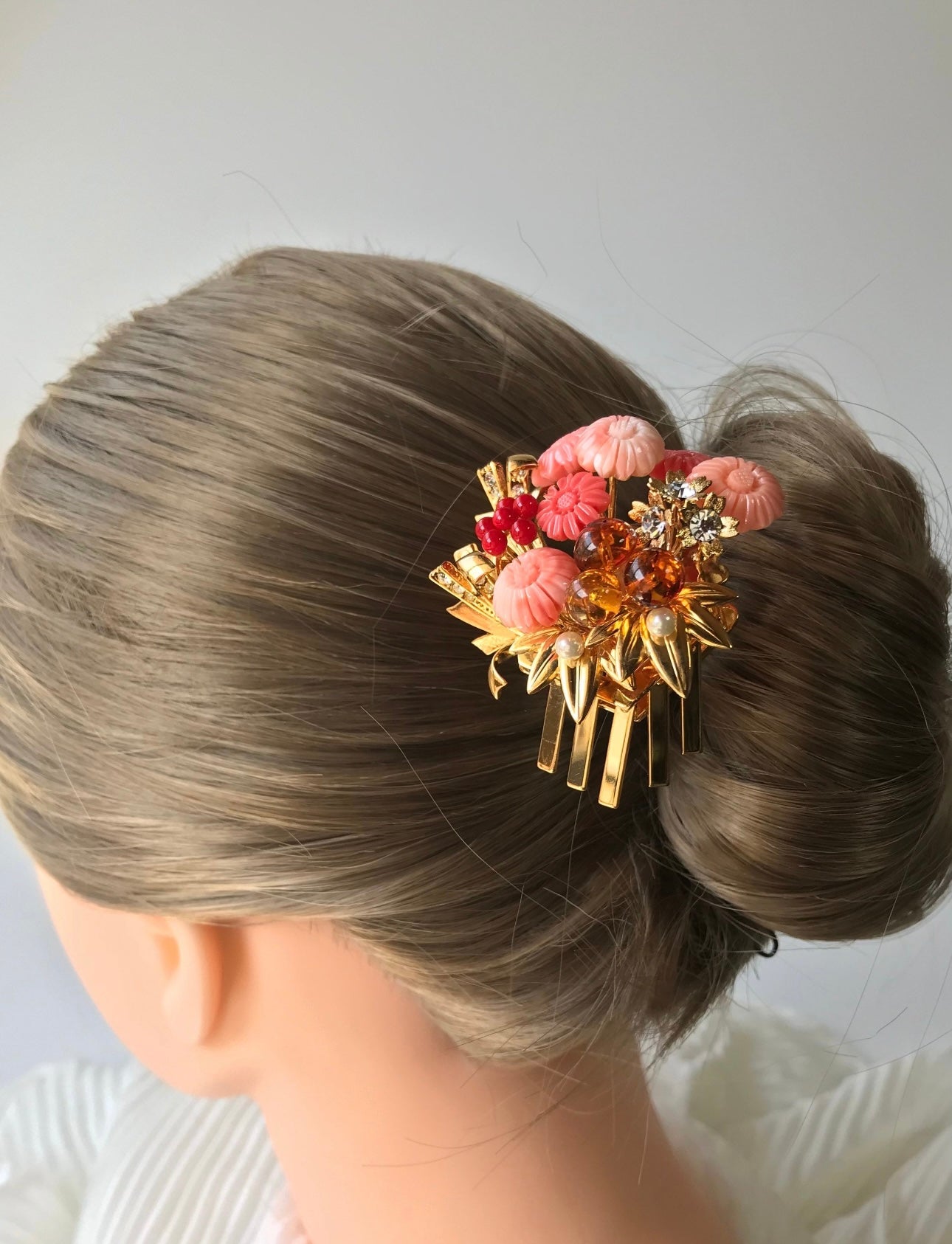 Kanzashi Japanese traditional wedding hair decoration